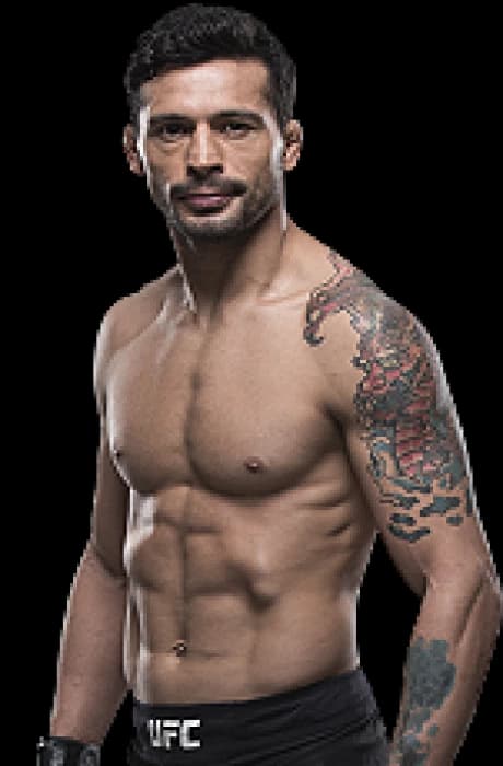 Adriano Martins